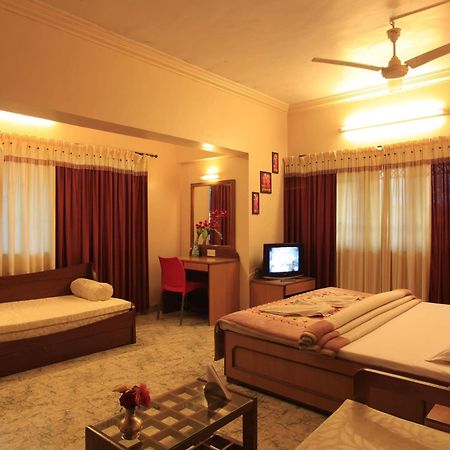 Hotel Sahyadri آليباغ المظهر الخارجي الصورة