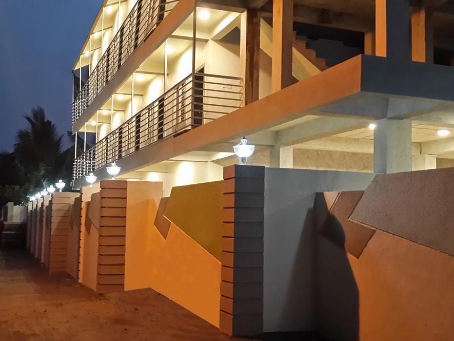 Hotel Sahyadri آليباغ المظهر الخارجي الصورة