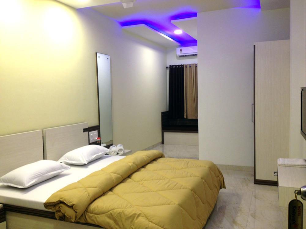 Hotel Sahyadri آليباغ المظهر الخارجي الصورة